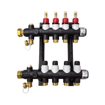 Műanyag osztó-gyűjtő 4 körös, átfolyásmérős